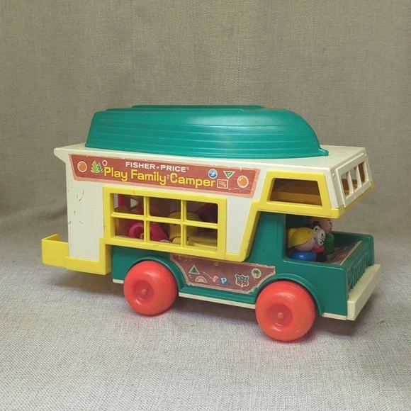 #16 Vintage 1974 Fisher Price Play Family Camper Little People Playset #994